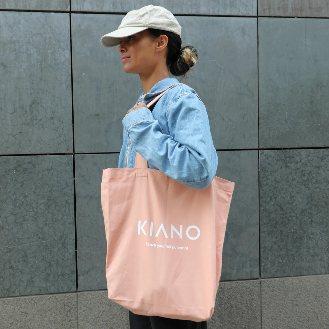 KIANO Tote Bag